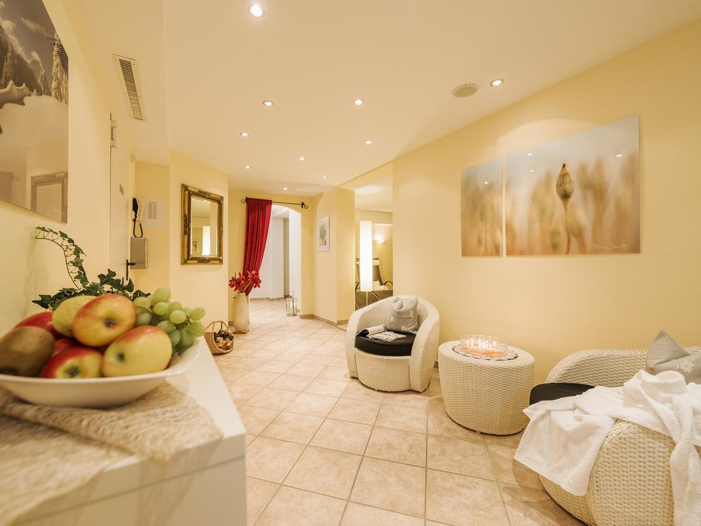 Finkenbergerhof 3*